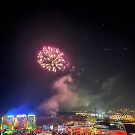 First Апартаменты *