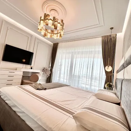 Апартаменты First